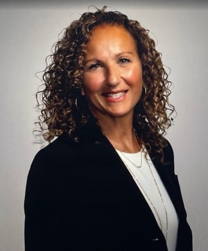 Teresa Headshot photo (1)